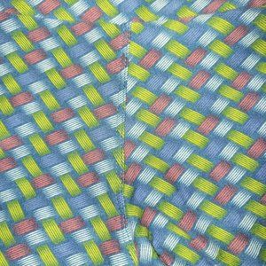 NWT Lularoe Kid's Leggings S/M Woven design